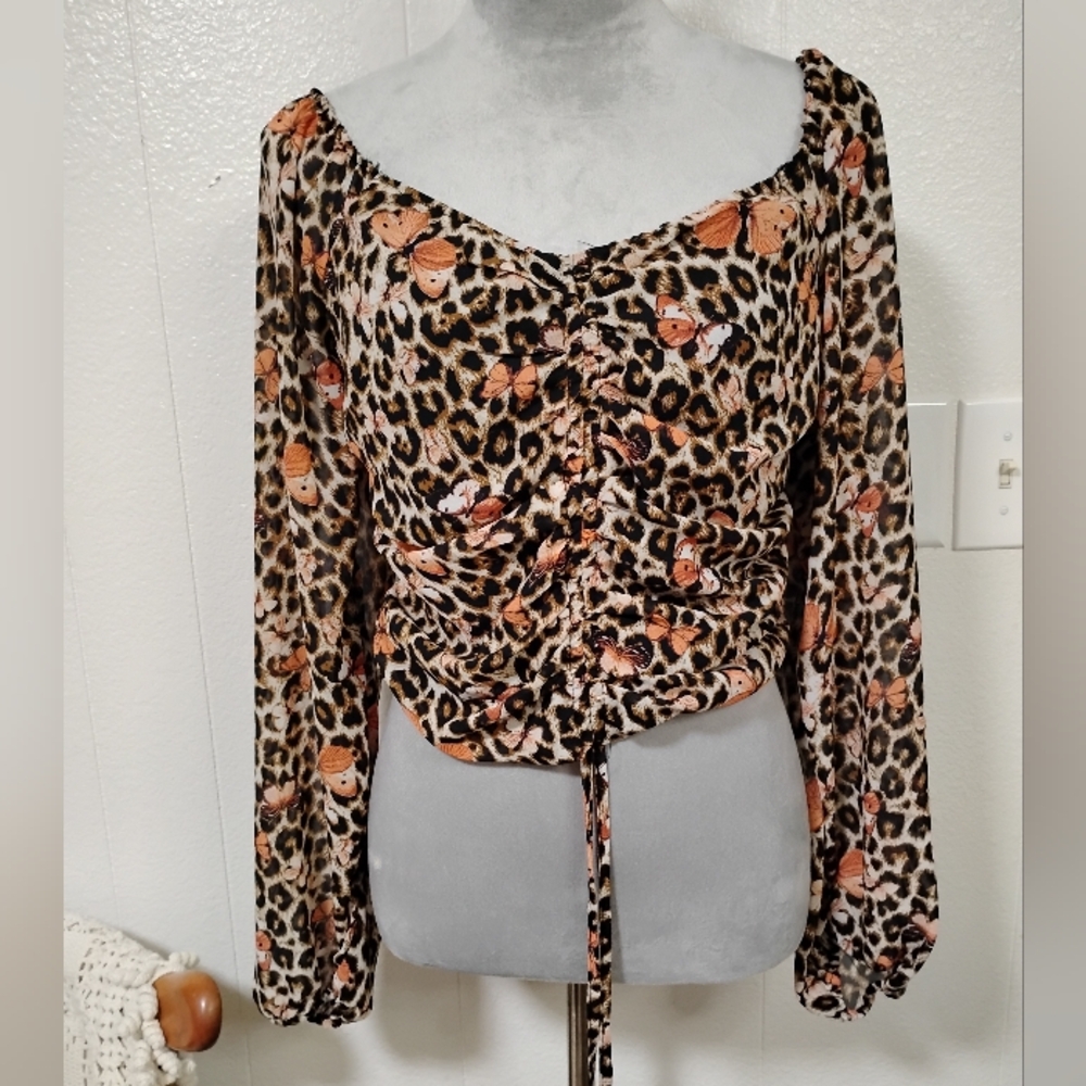 Rue 21 Blouse Womens L Animal Print  Butterfly Ruched Smocked in Back Boho